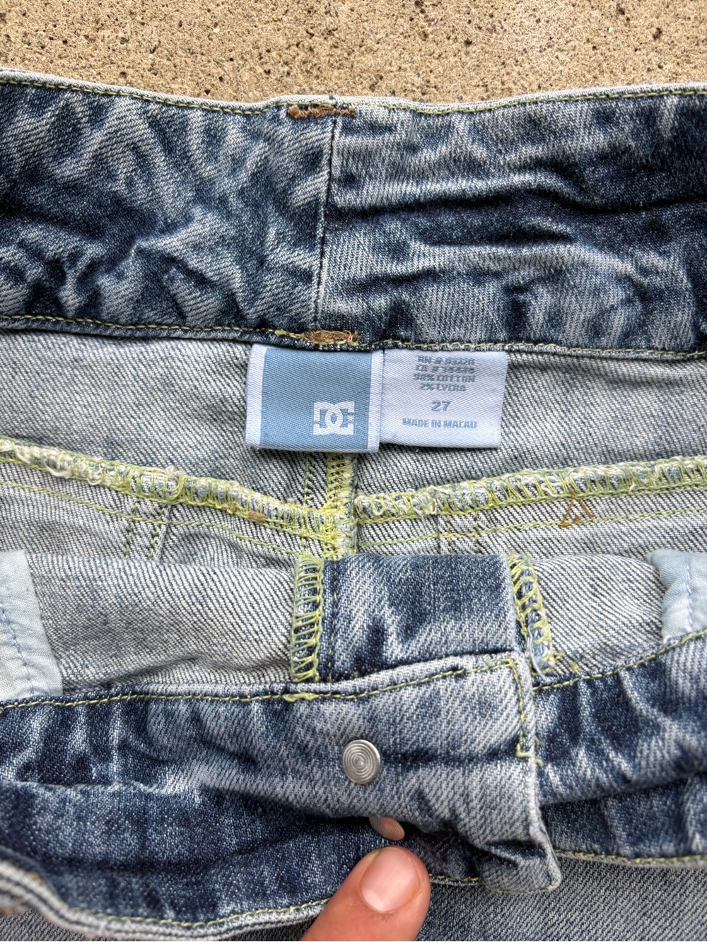 Vintage DC Shoe Co Y2K Low Rise Denim Mini Skirt Acid Wash Womens 27 30x14 - Picture 3 of 4